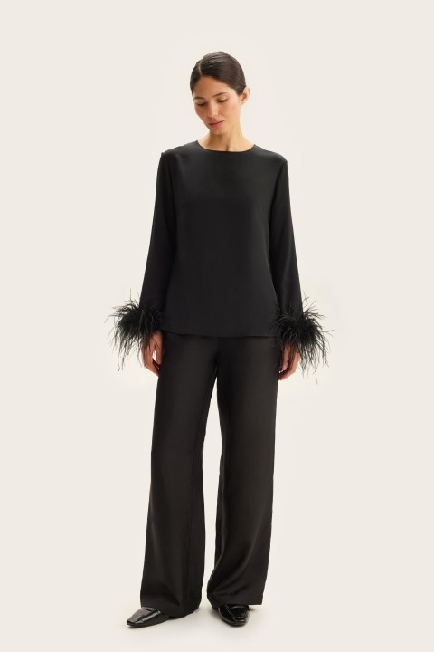 Лонгслив с перьями Gabrielle